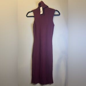 Forever 21 Sleeveless Burgundy Midi Dress